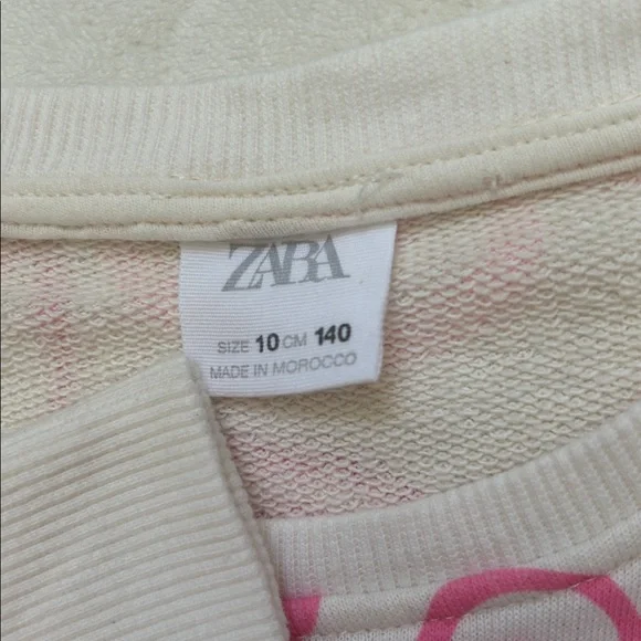 Zara | Cream Pink Hearts Top and Shorts Set | 10 - Picture 9 of 13